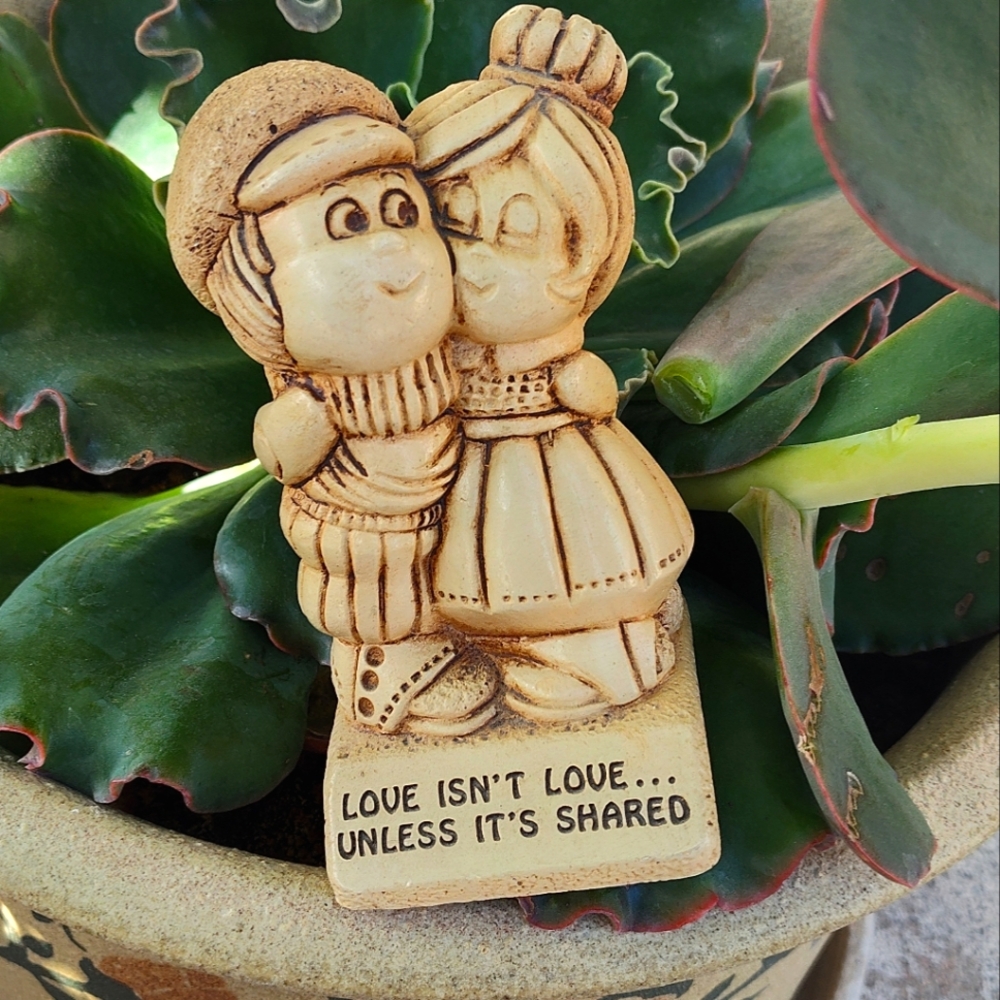 Vintage 70s MCM Paula LOVE ISN’T LOVE…UNLESS IT’S SHARED Figurine 1973